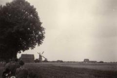 img094