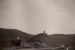 img064